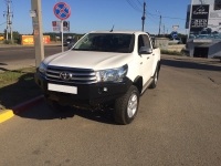 Бампер Toyota Hilux (2015-2019)